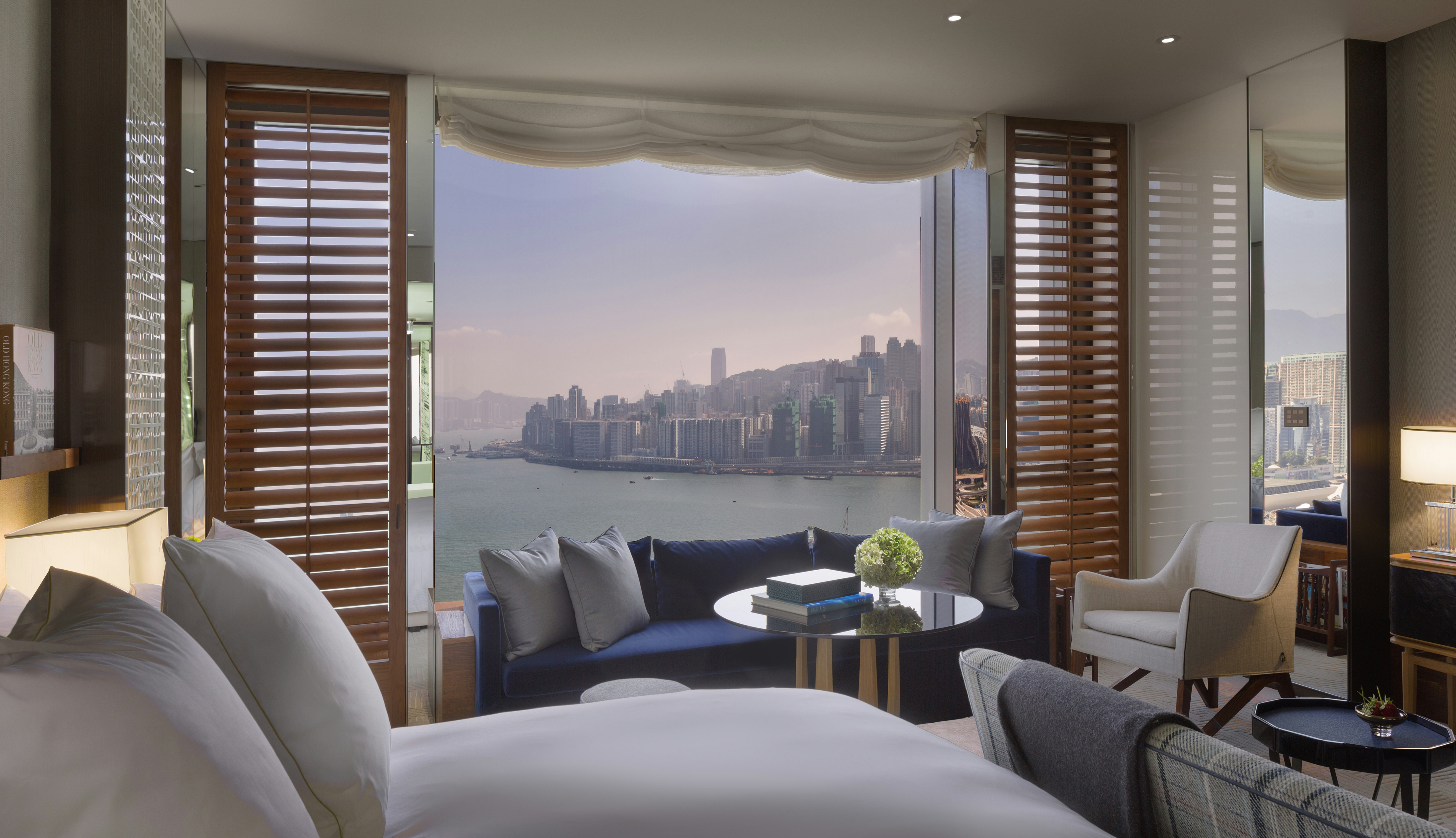 Rosewood Hong Kong 22/85