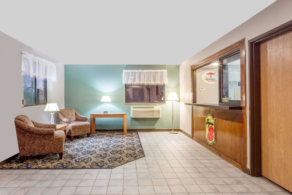 Super 8 By Wyndham Richmond Midlothian Turnpike 9/26
