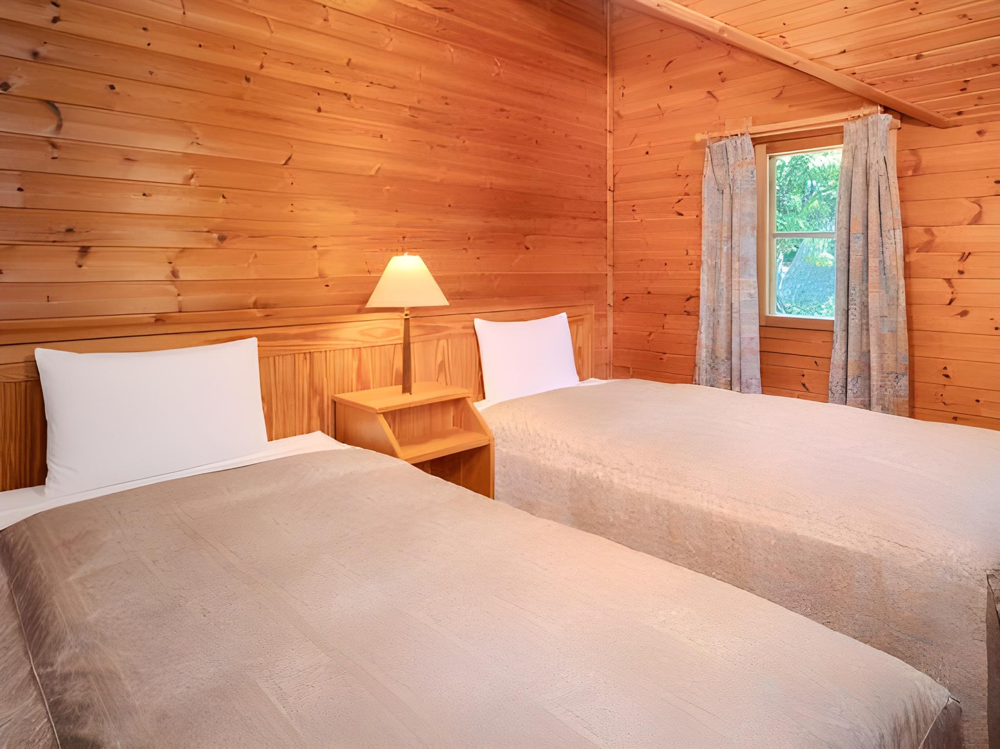 Style, Cottage, Twin Beds, 4 Futon Beds, 2 Queen Beds, Hot Spring Bath