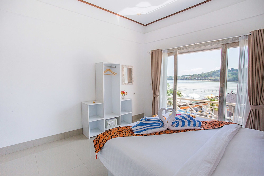 Rumah Marta Ceningan Island 15/50