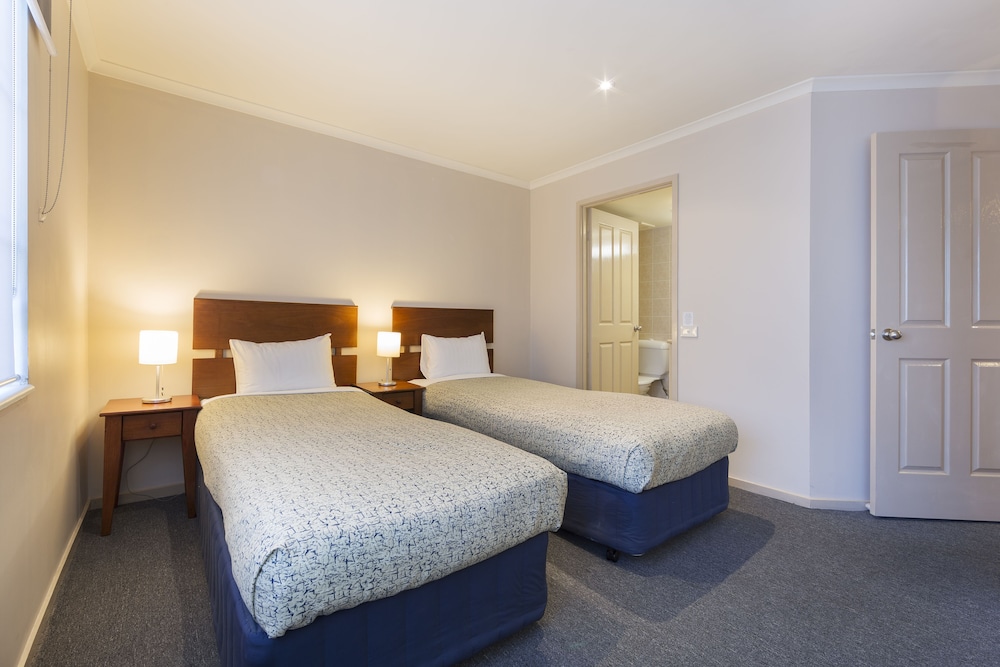 Best Western Plus Canberra Central Apartments 9/37