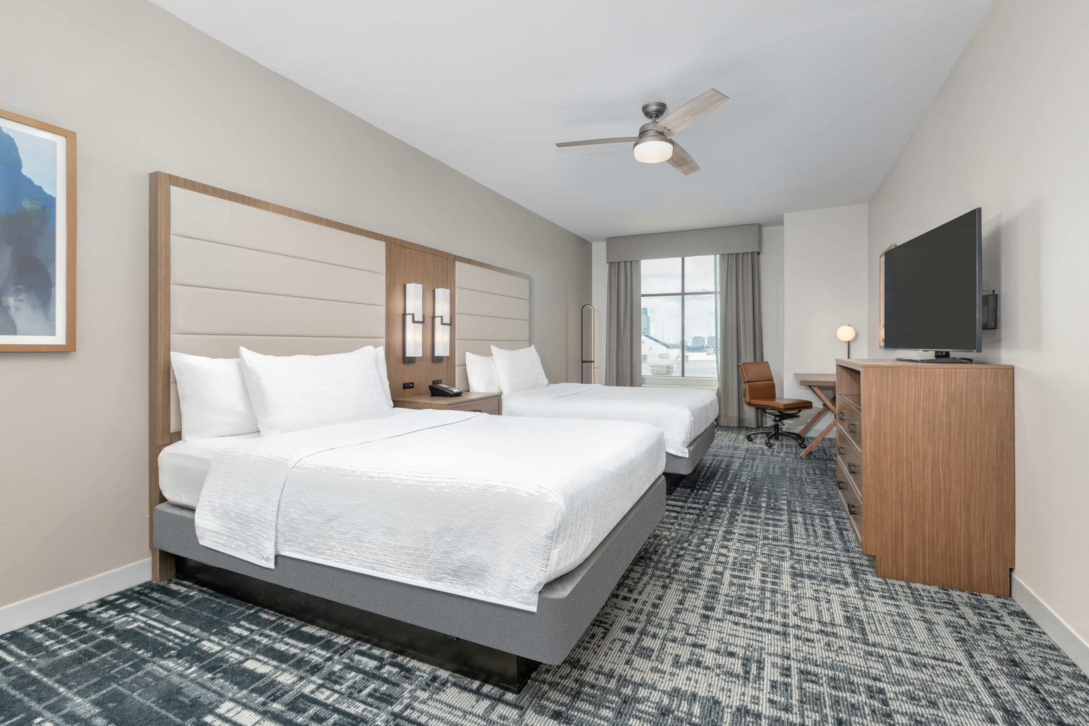 1 BEDROOM, SUITE, 2 QUEEN BEDS