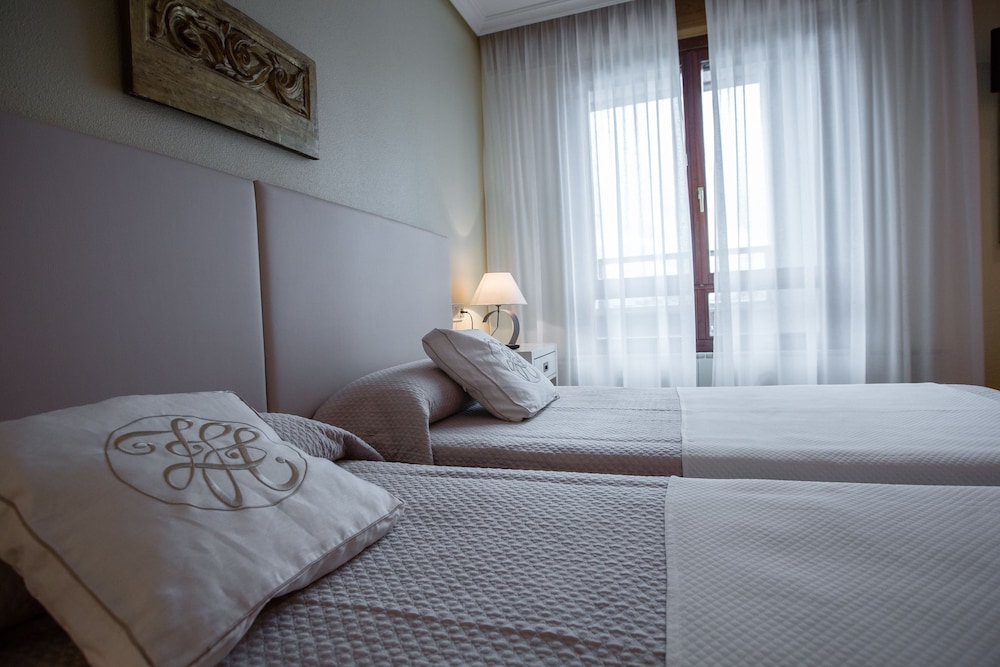 Gestion de Alojamientos Rooms 33/50