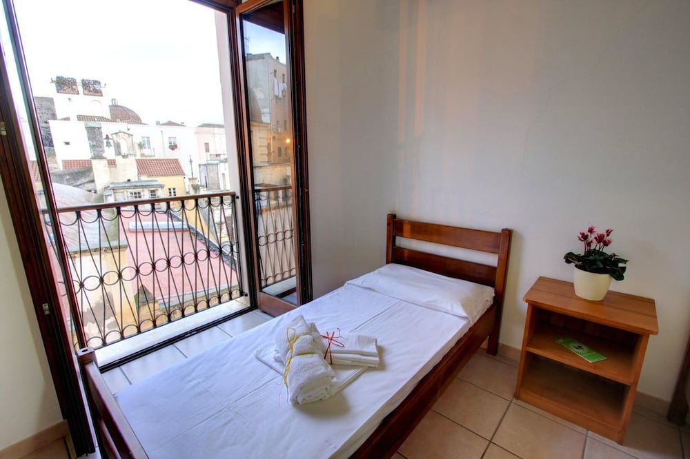 Hostel Marina 8/34