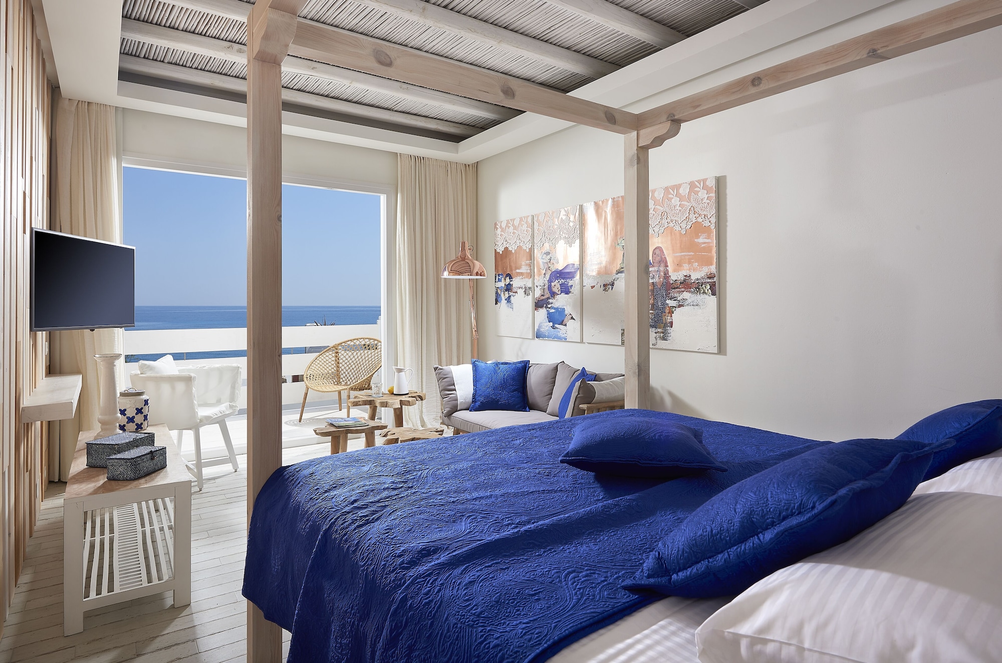 SUPERIOR, SUITE, SEA VIEW