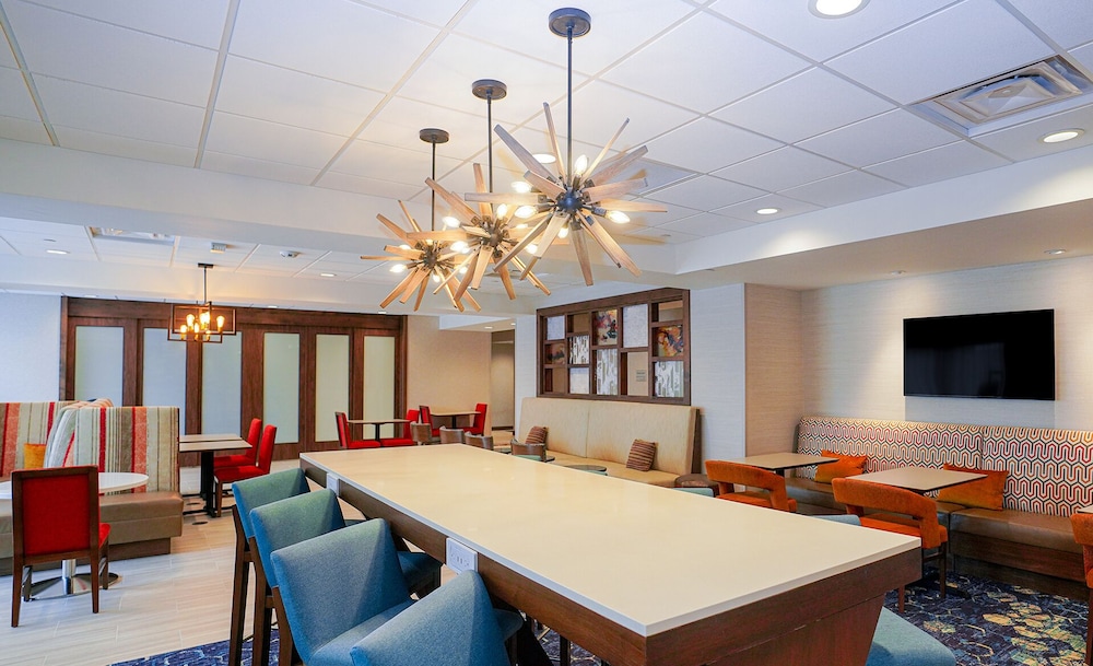 Hampton Inn Colorado Springs I-25 Central 33/35