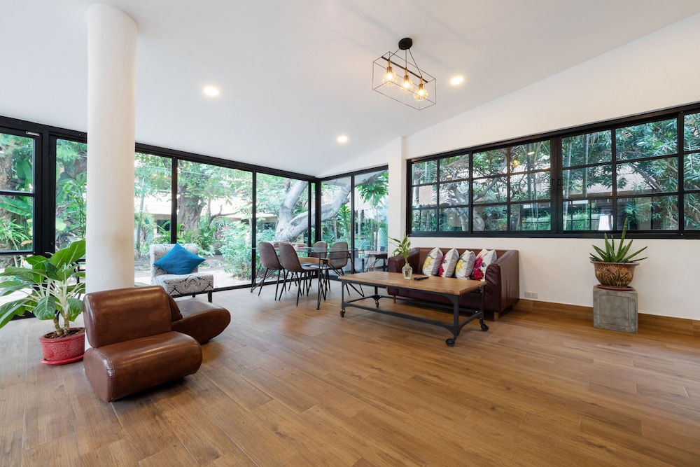 Capital O 75379 Sabai Living Pattaya 37/50