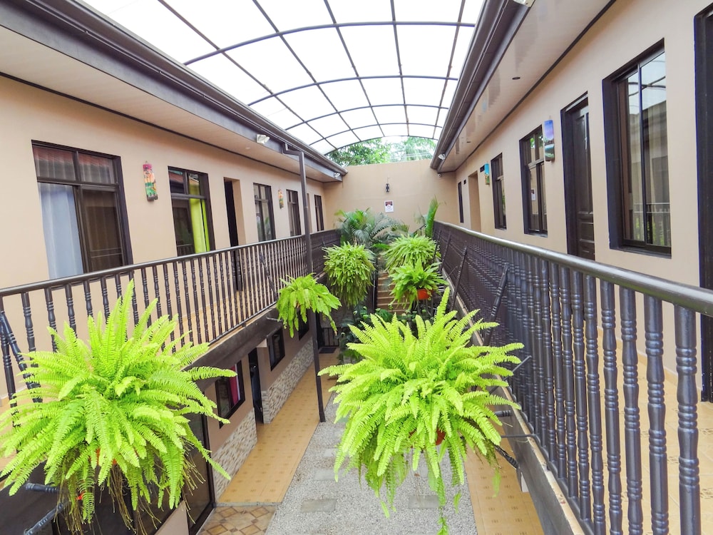 HOTEL DEL RIO 4/35