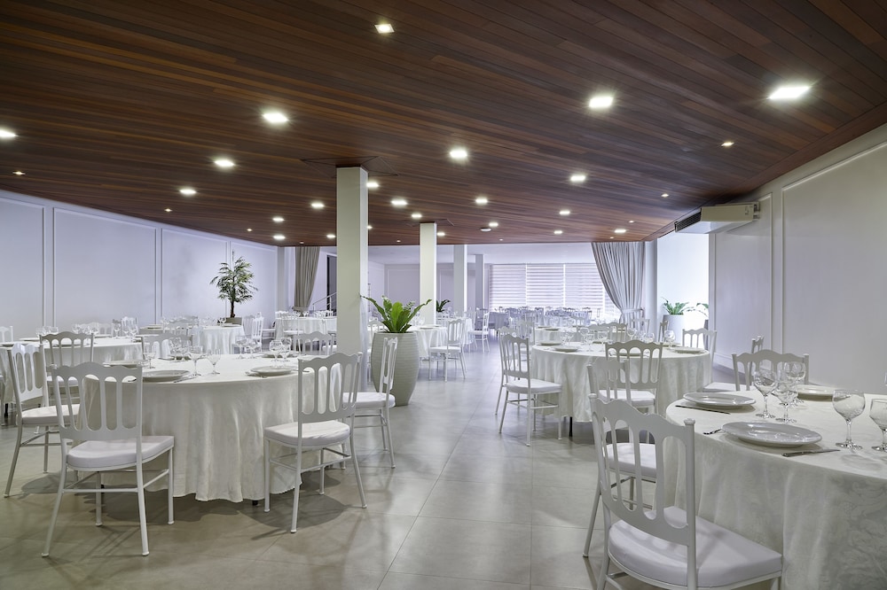 Lefel Hotel 35/46