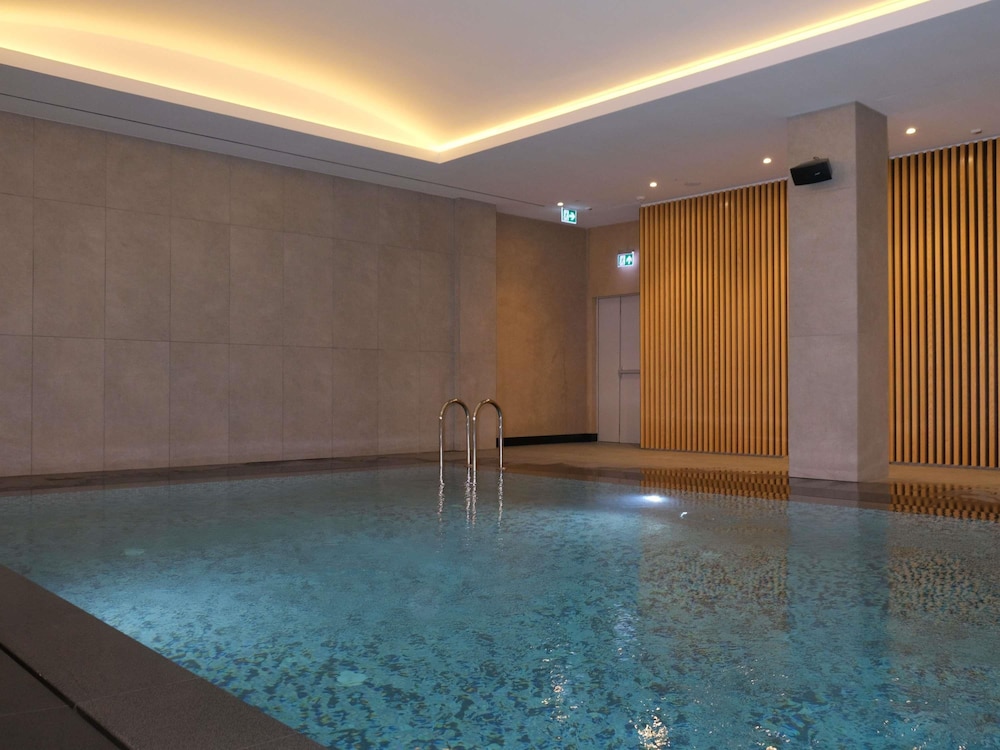 NOVOTEL Bishkek City Center 21/50