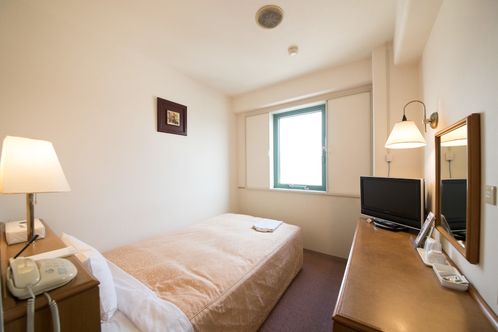 Smile Hotel Oita Hita 10/25