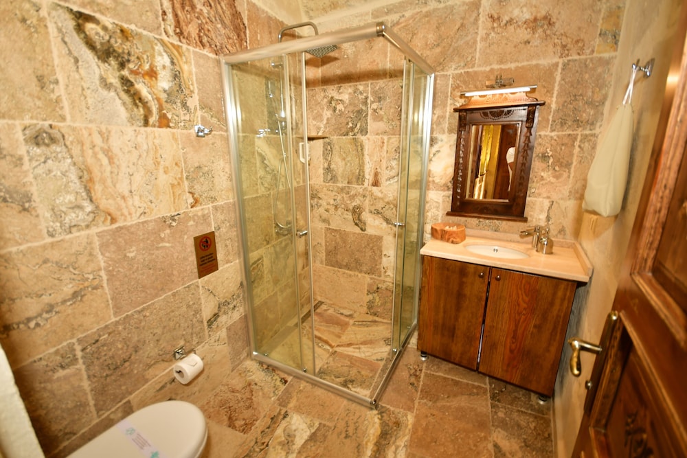 Nostalji Cave Suit Hotel 48/50