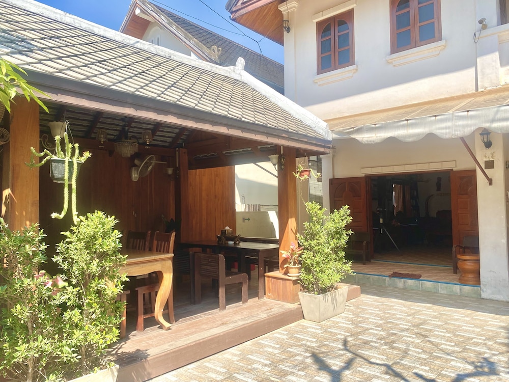 Hoxieng Guesthouse 1 2/27