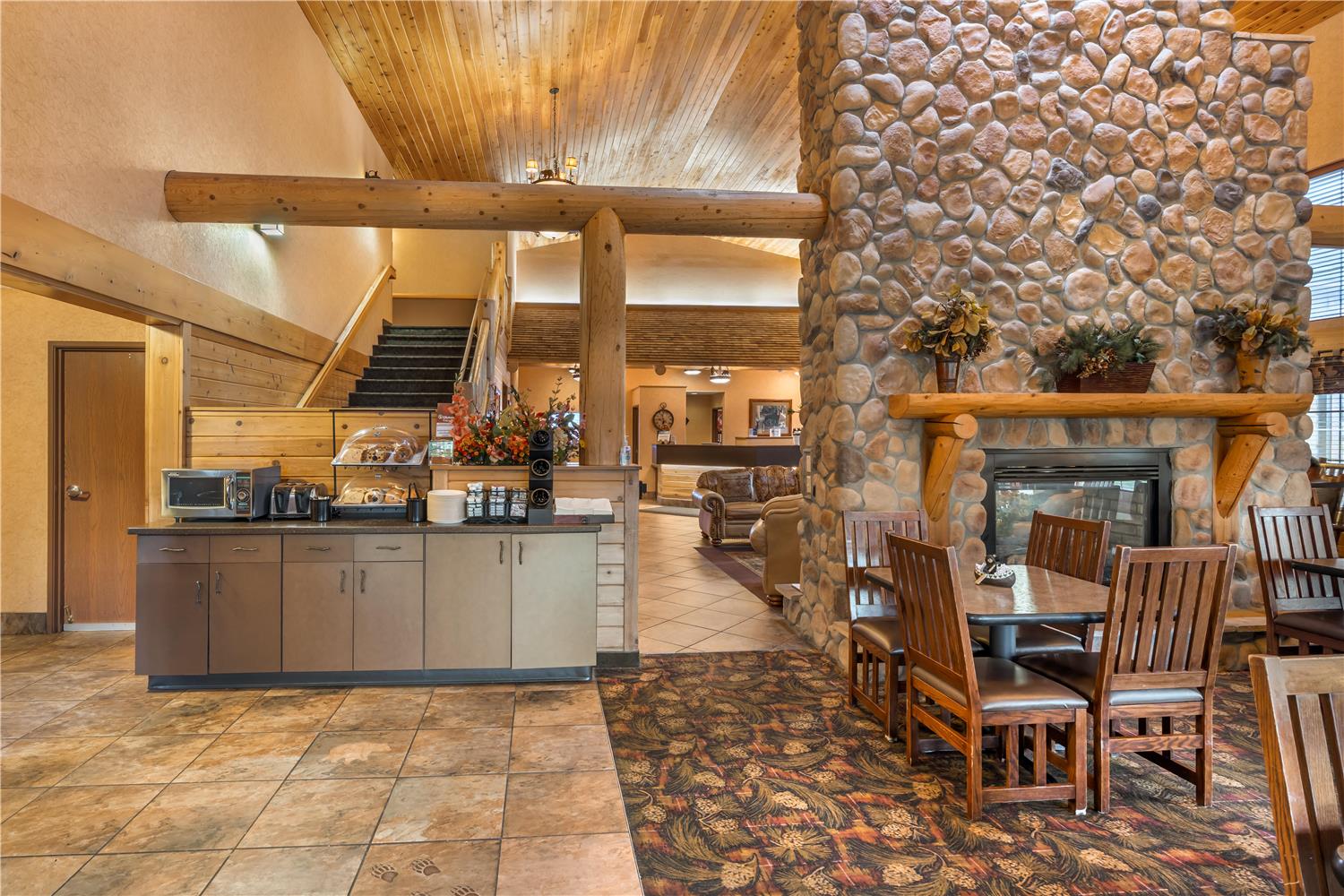 Best Western Plus Kelly Inn & Suites 35/43