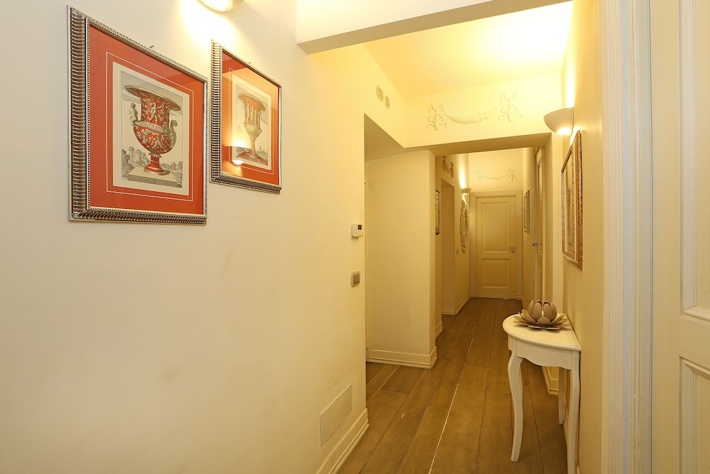 Piazzetta De' Monti Suites 27/27