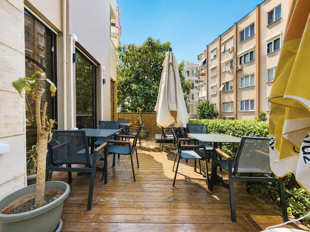 Hotel Guleryuz 27/48