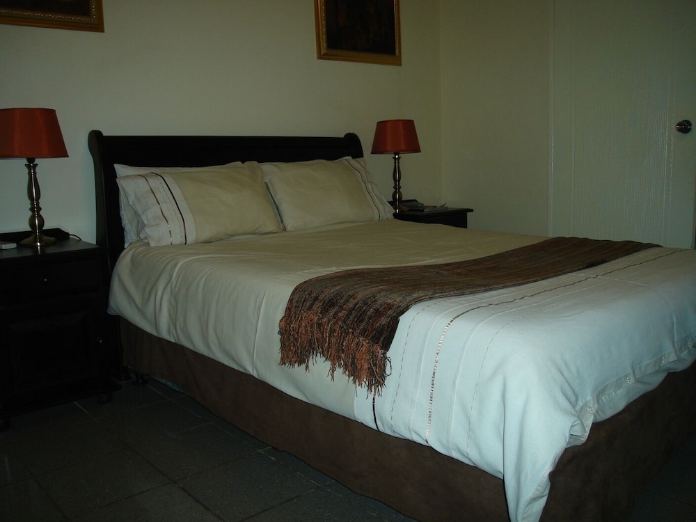 Valley View Guest House 14/46