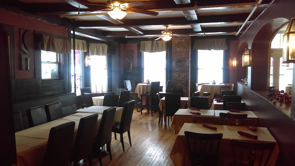 Thayers Inn 45/68