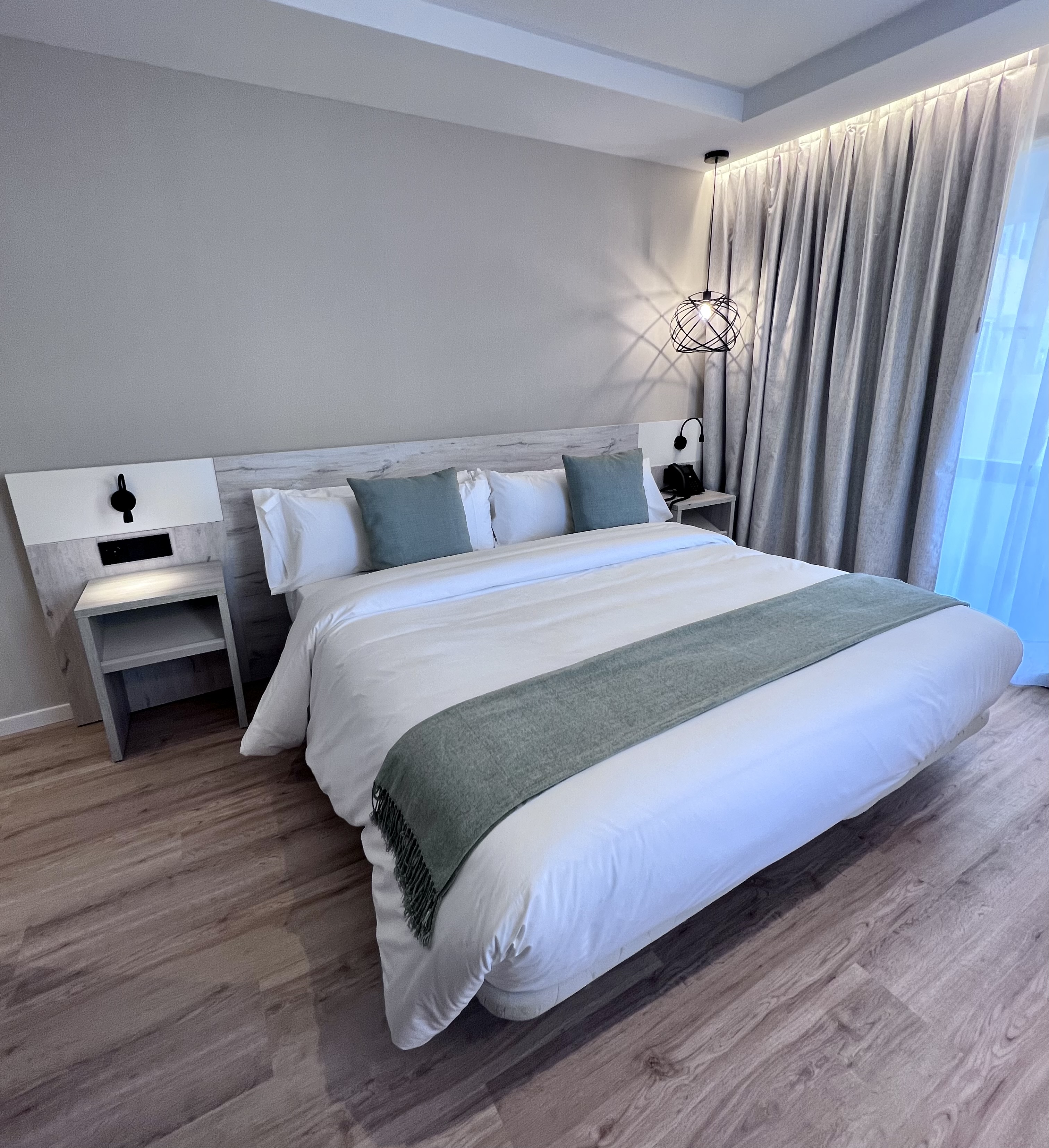 Classic, Double Bed