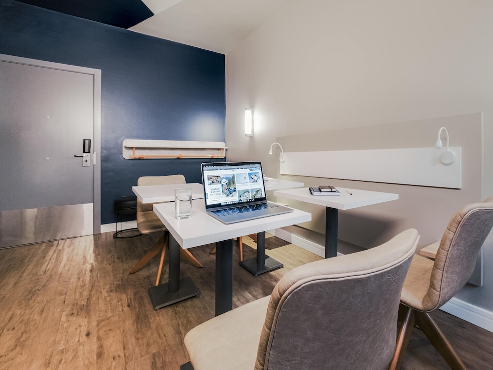 ibis Budget Farroupilha 54/60