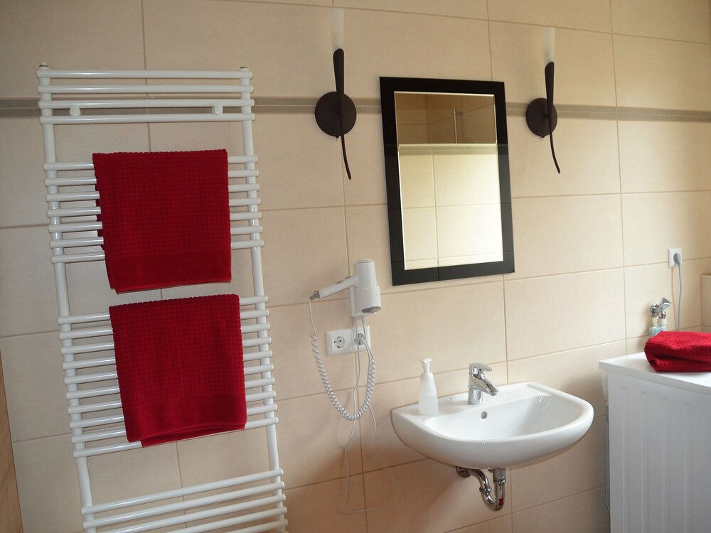 Landhotel Zum Adler 48/50