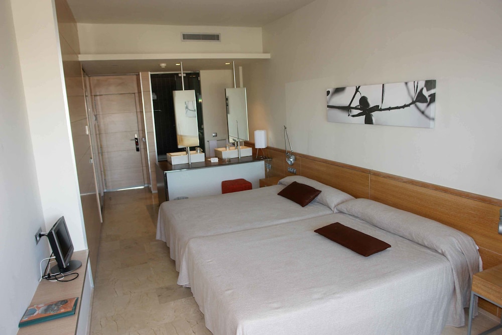 Ohtels Les Oliveres 11/50