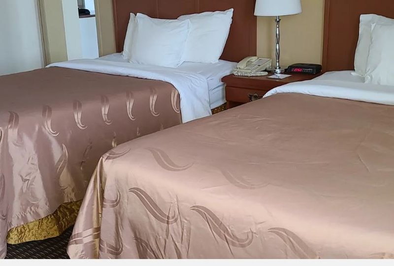 All Stay Suites Westlock 5/7
