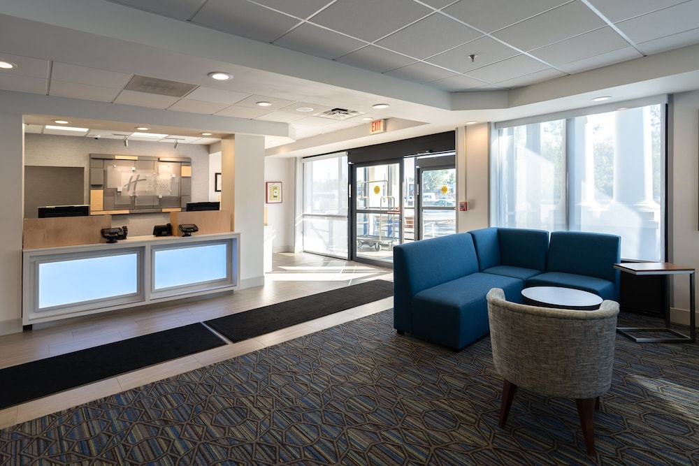 Holiday Inn Express Boston 10/63