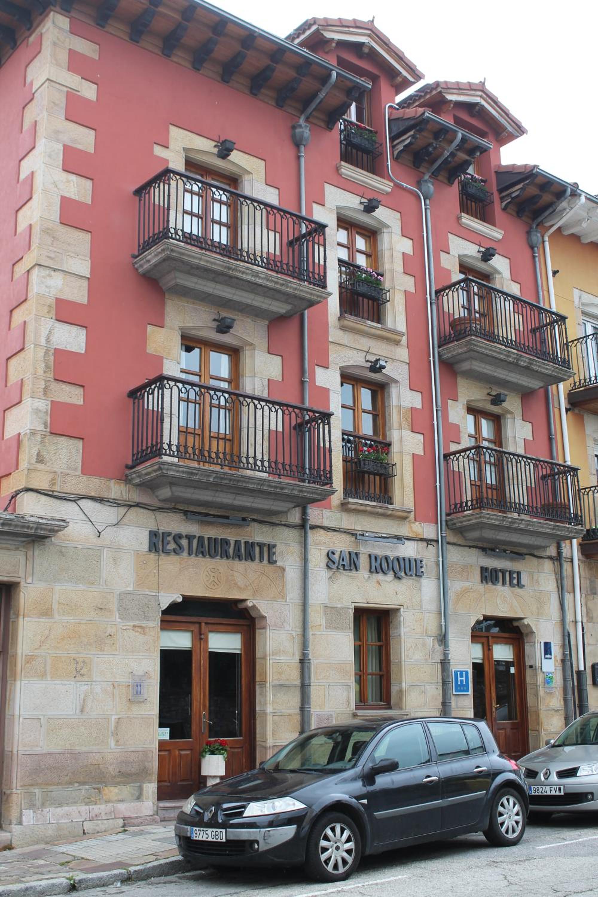 Hotel San Roque 52/57