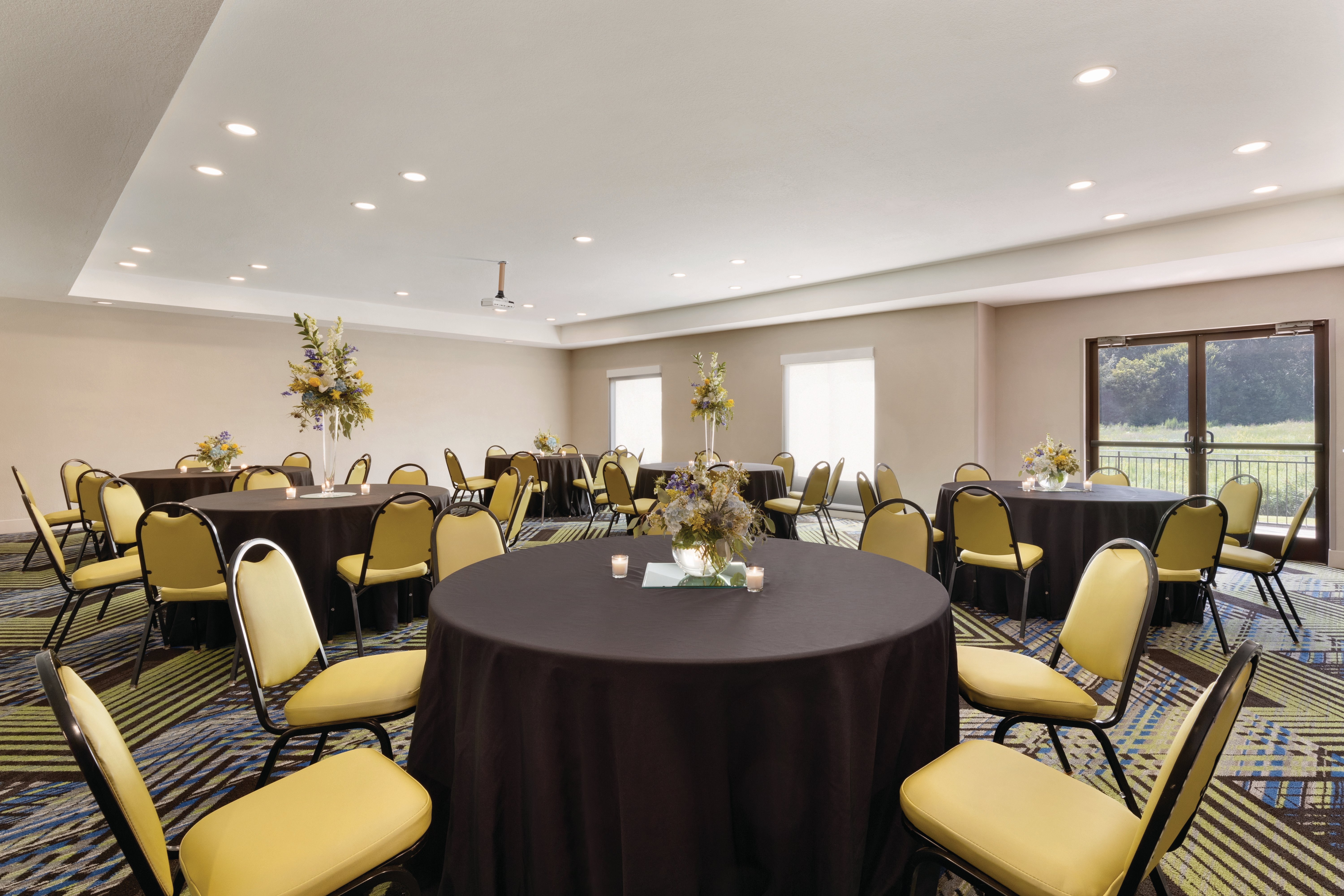 Holiday Inn Express Hotel Suites Lavonia 52/57