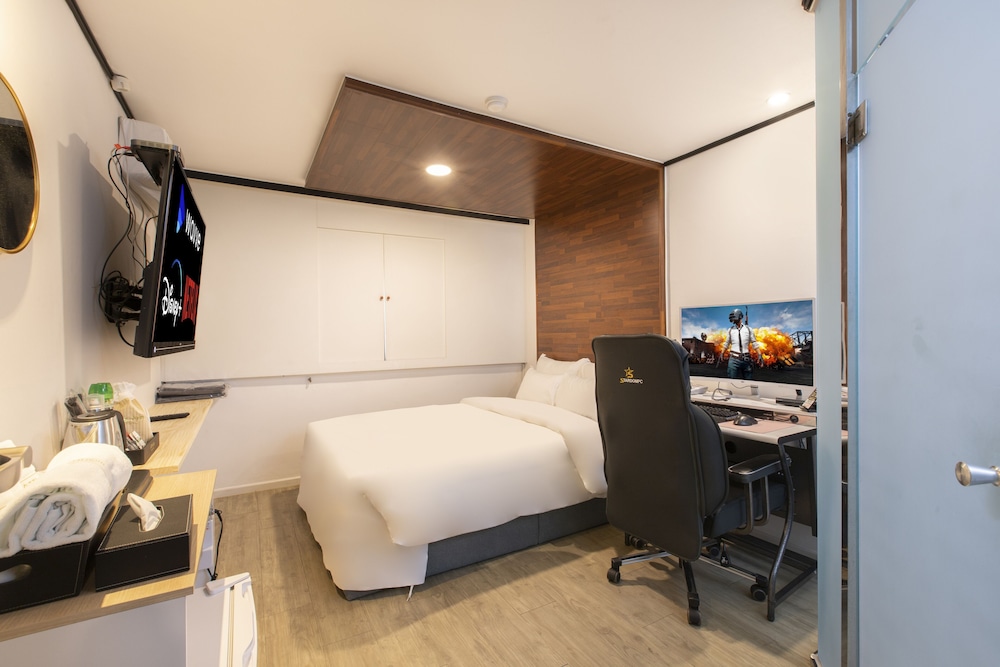 Hotel Atti 33/50