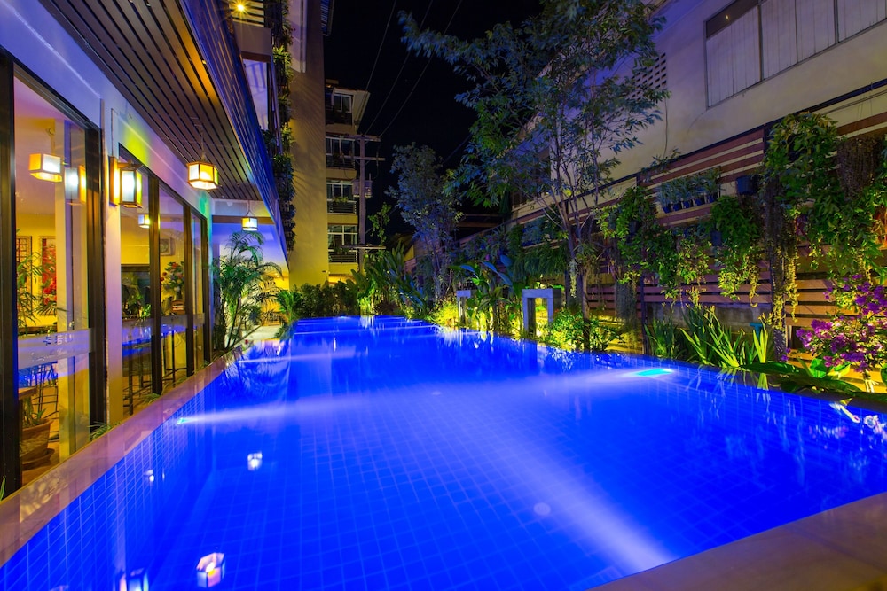 Chiang Mai Waroros Boutique Hotel (ex Baan Tai Wang Chiangmai) 66/71