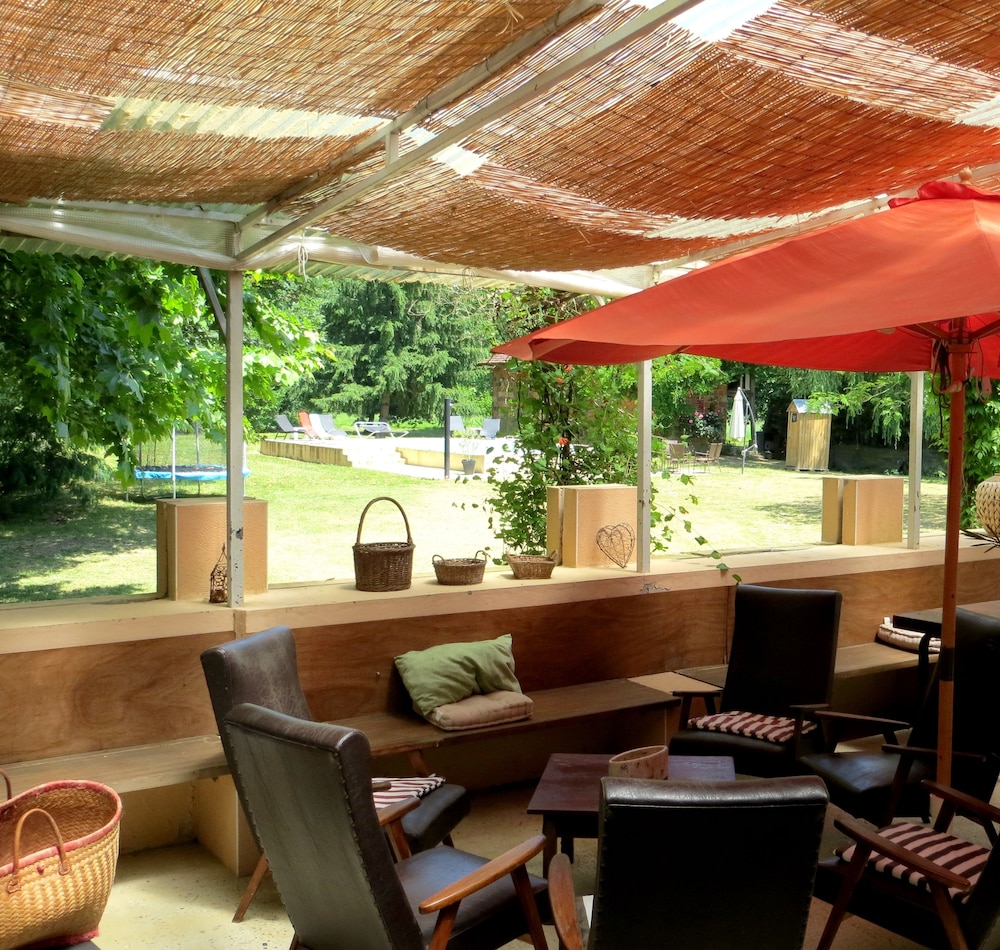 HOSTELLERIE DU CLOS PITE 45/56