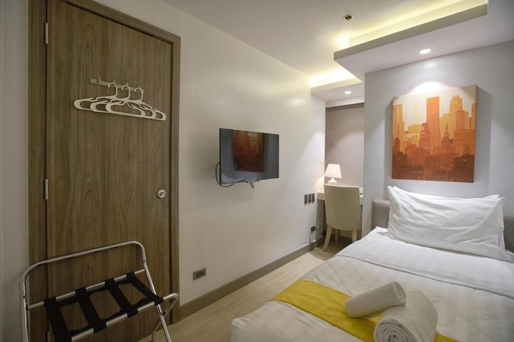 The Mini Suites - Eton Tower Makati 15/63