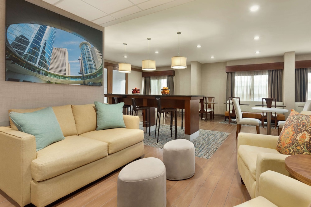 Hampton Inn Houston Hobby Airport 33/51