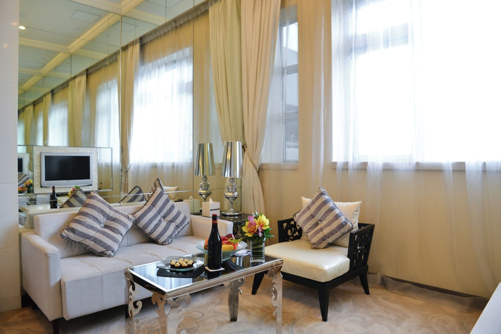 Regal Hong Kong Hotel 47/74