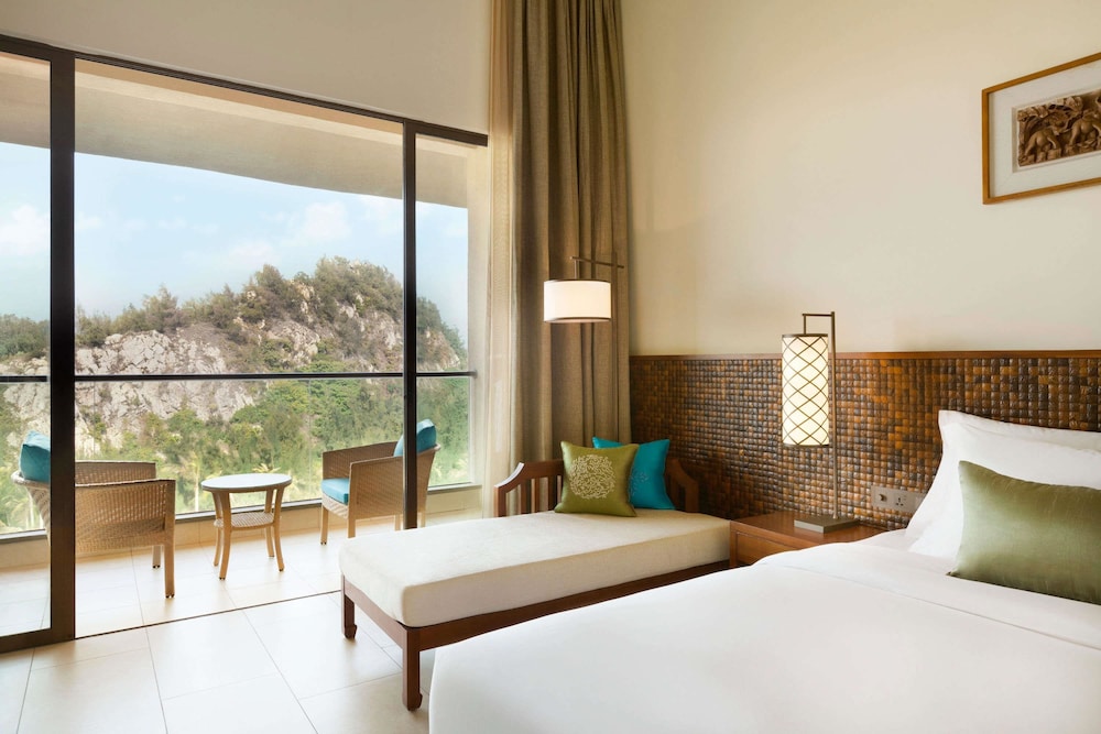 Wyndham Maoming 26/76