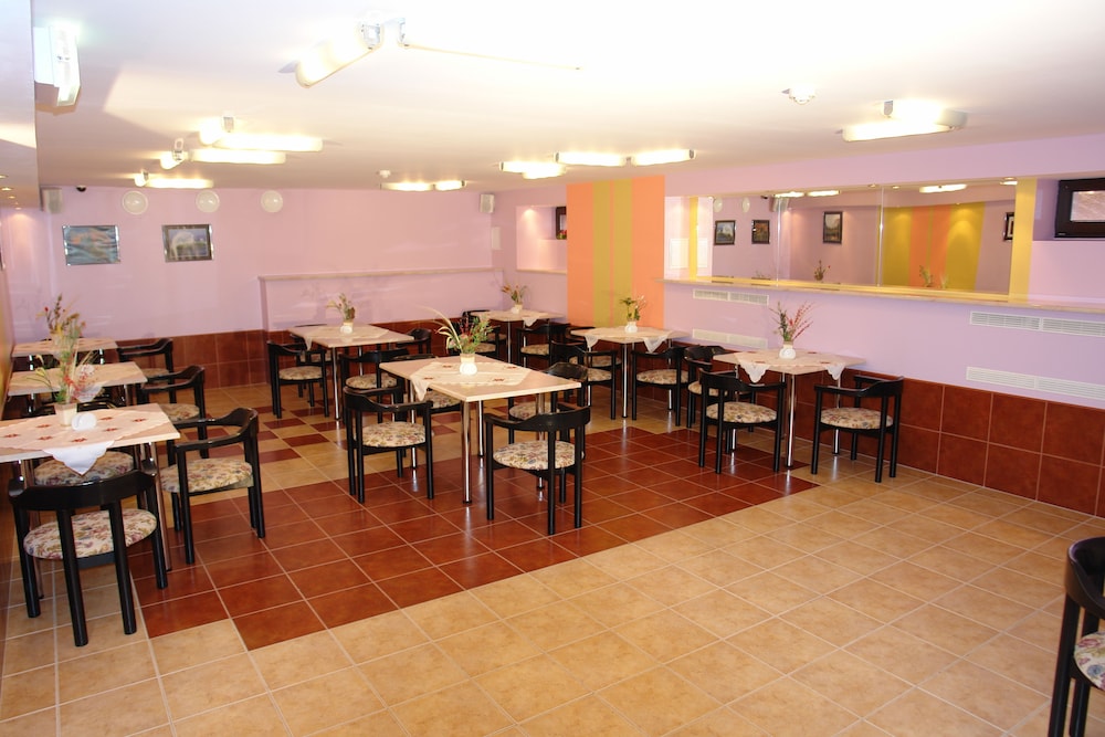 Hotel Dorell 50/59