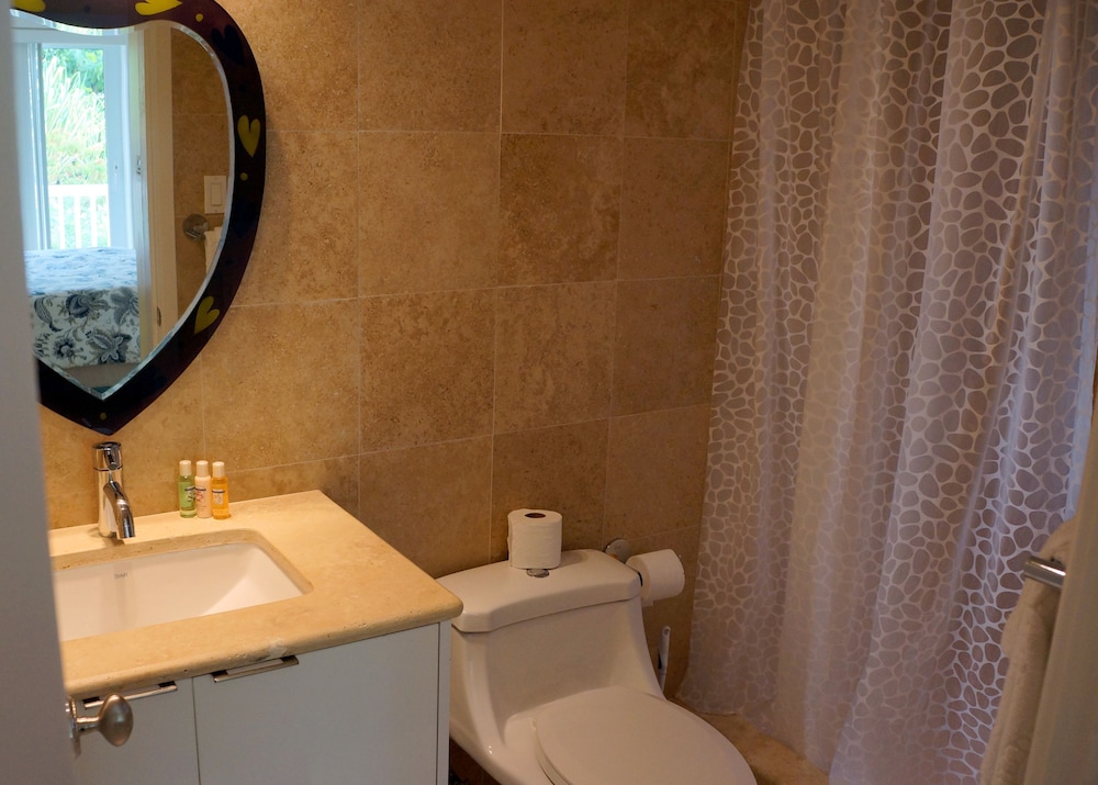 The Hamilton Beach Villas & Spa 49/50