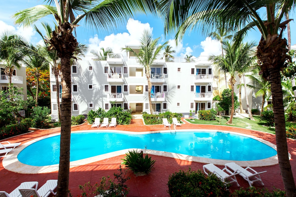 Ducassi Suites Rooftop Pool Beach Spa 67/76