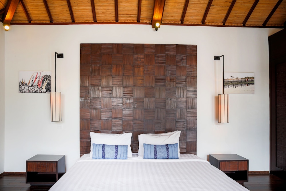 Samana Villas 30/55