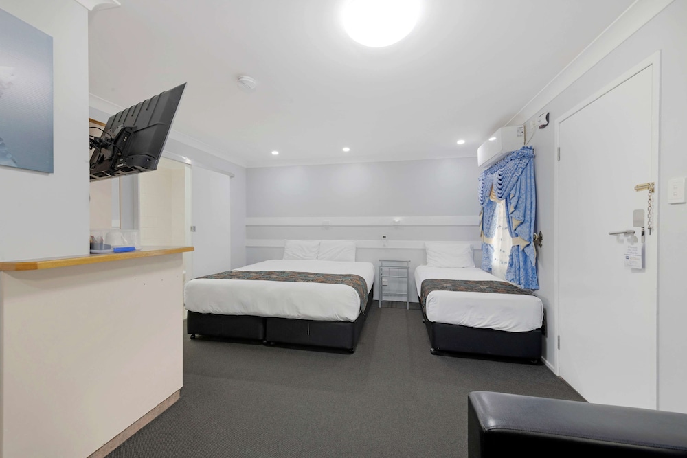Best Western Bundaberg Cty Mtr Inn 12/40
