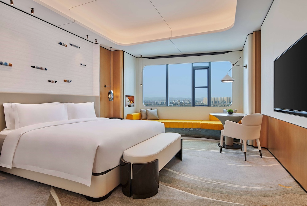 1 Bedroom, Executive, King Bed