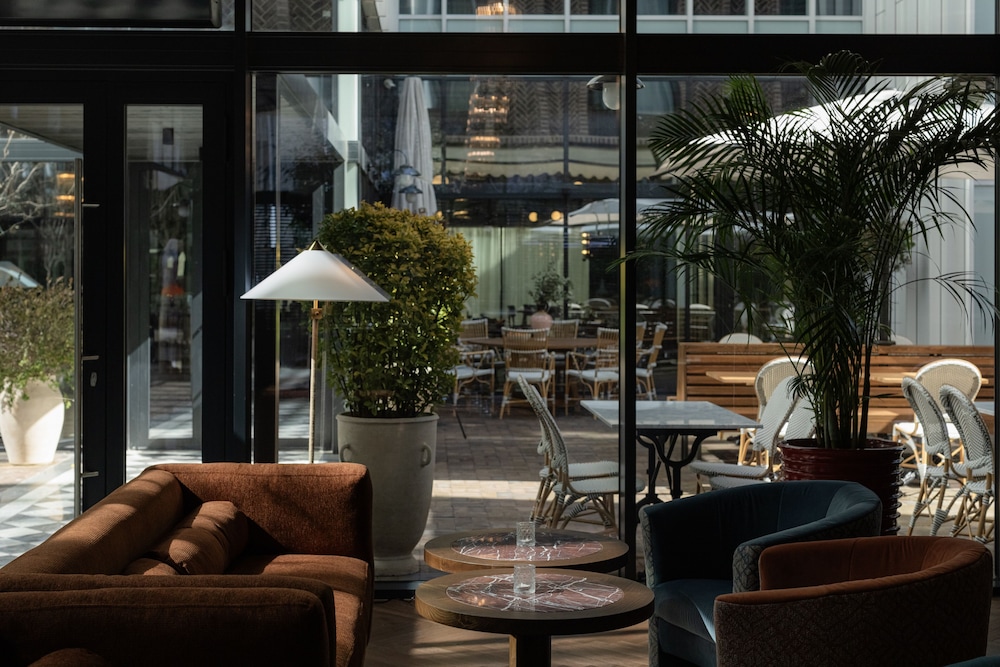 Artizan Design Hotel 39/61