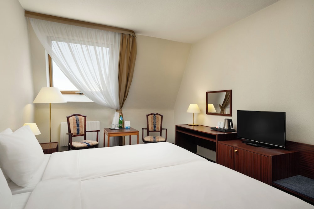 STANDARD, TWIN BEDS