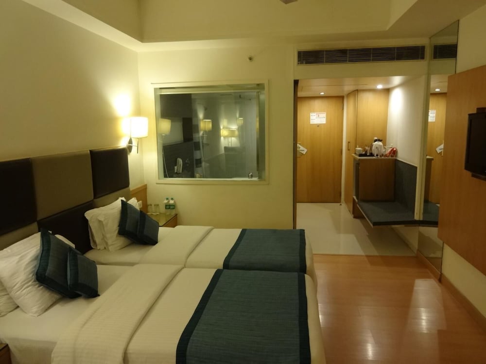 Minerva Grand Banjara 20/33
