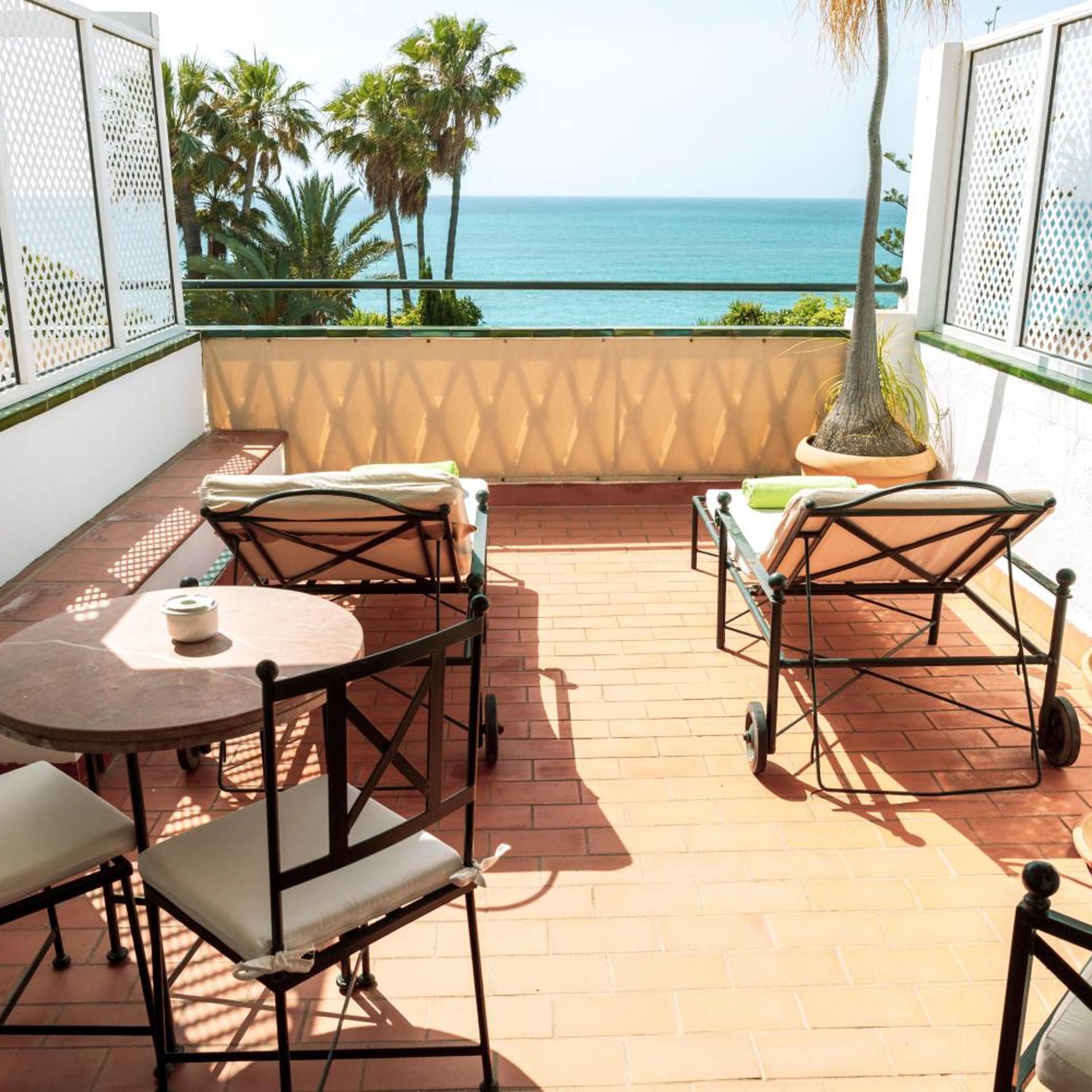 Hotel Carabeo 47/57