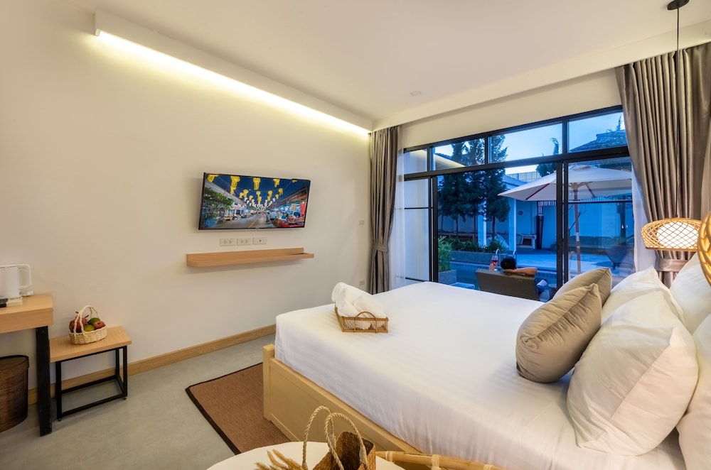 Ai Pai Hotel 13/95