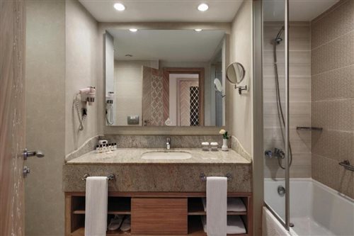 Duplex, Family, Land View
