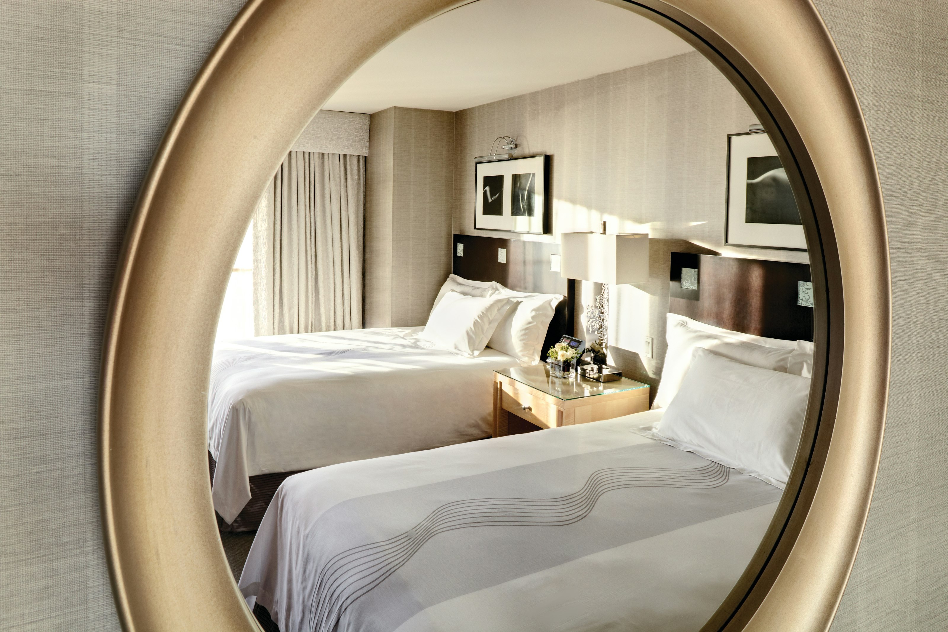 CLASSIC, QUEEN BED